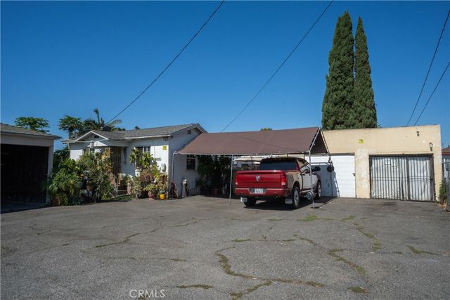 10901 S Freeman, Inglewood, CA 90304