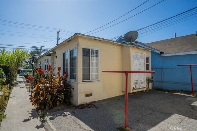 10901 S Freeman, Inglewood, CA 90304