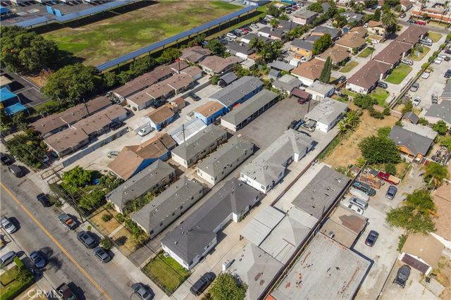10901 S Freeman, Inglewood, CA 90304