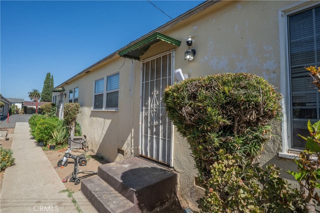 10901 S Freeman, Inglewood, CA 90304