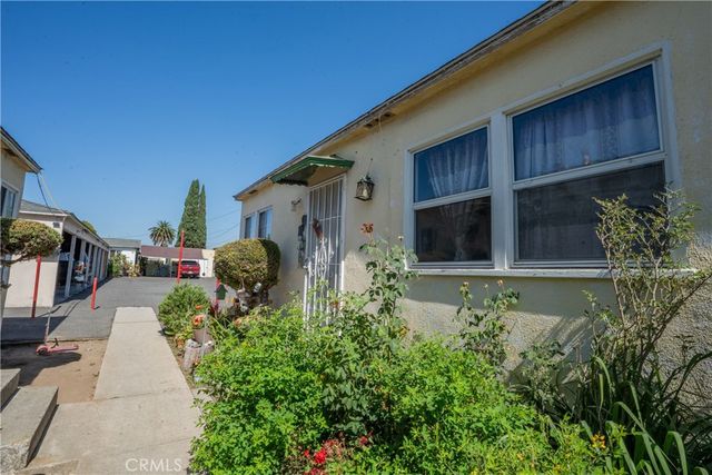 10901 S Freeman, Inglewood, CA 90304