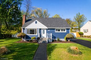 818 Sterling St, Plainfield City, NJ 07062