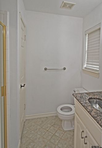 2902 Live Oak Dr, Rowlett, TX 75088