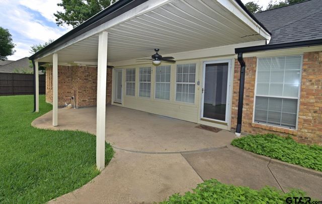 2902 Live Oak Dr, Rowlett, TX 75088