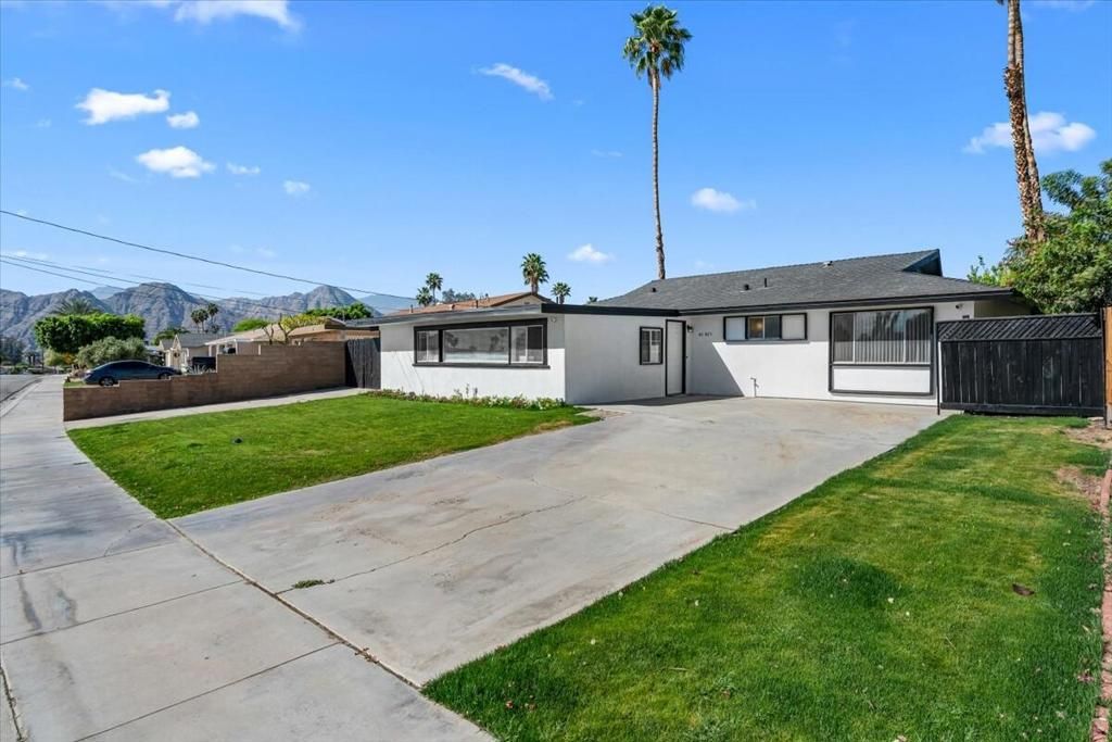 43425 Tennessee Avenue, Palm Desert, CA 92211