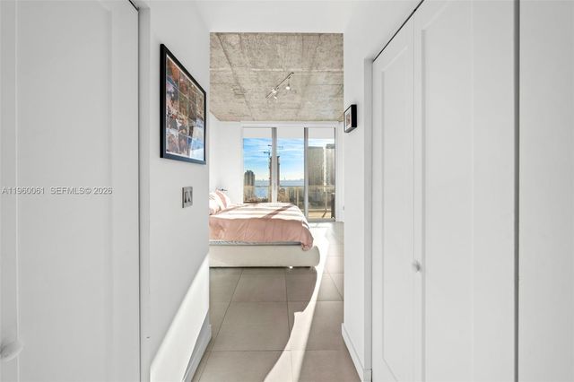 3470 E Coast Ave H2009, Miami, FL 33137