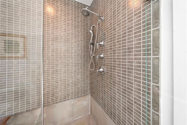 3470 E Coast Ave H2009, Miami, FL 33137