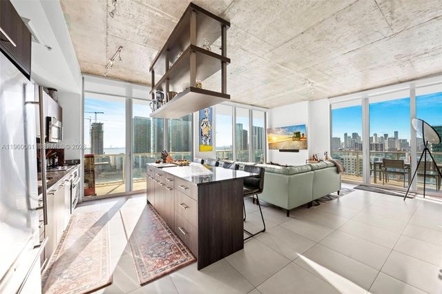 3470 E Coast Ave H2009, Miami, FL 33137