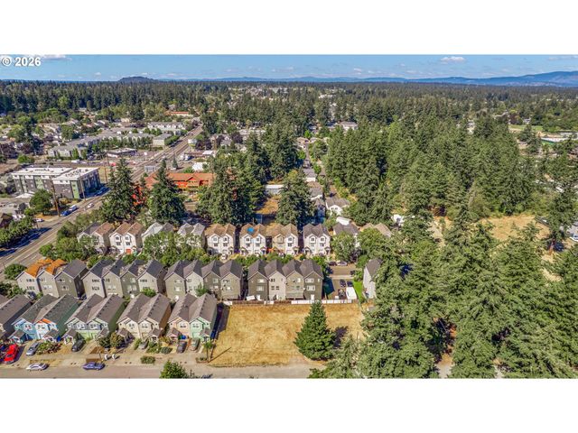 12333 Se SCHILLER St, Portland, OR 97236