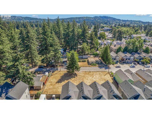 12333 Se SCHILLER St, Portland, OR 97236