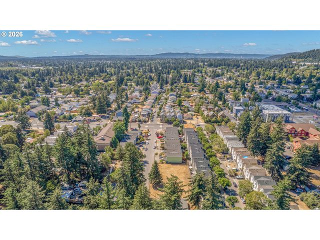 12333 Se SCHILLER St, Portland, OR 97236