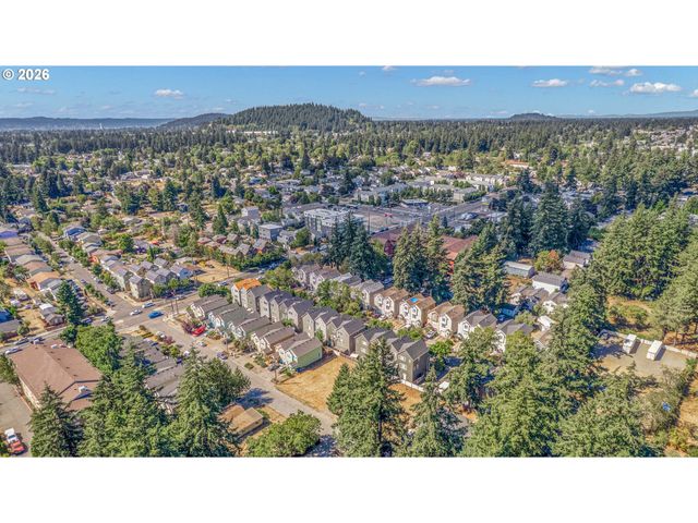 12333 Se SCHILLER St, Portland, OR 97236
