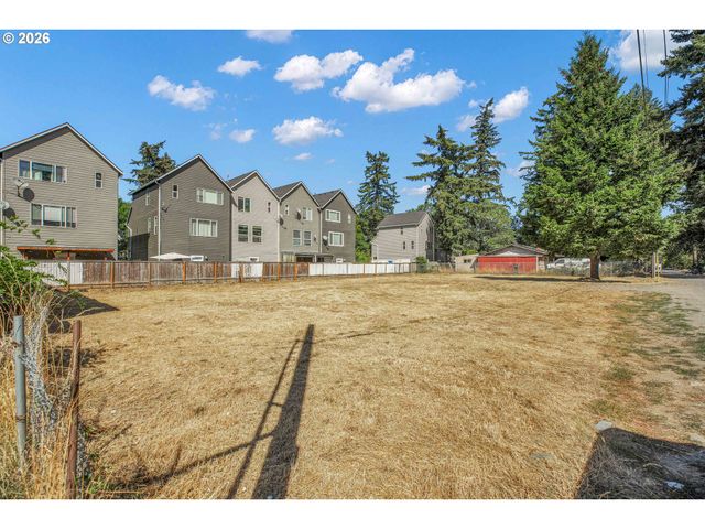 12333 Se SCHILLER St, Portland, OR 97236