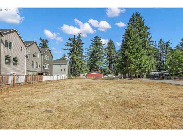 12333 Se SCHILLER St, Portland, OR 97236