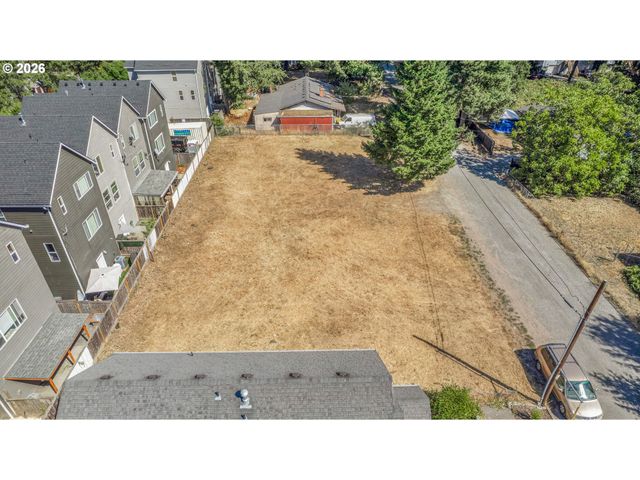 12333 Se SCHILLER St, Portland, OR 97236
