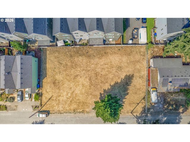 12333 Se SCHILLER St, Portland, OR 97236