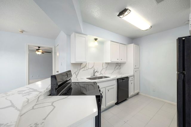 12755 Mill Ridge Drive 301, Cypress, TX 77429