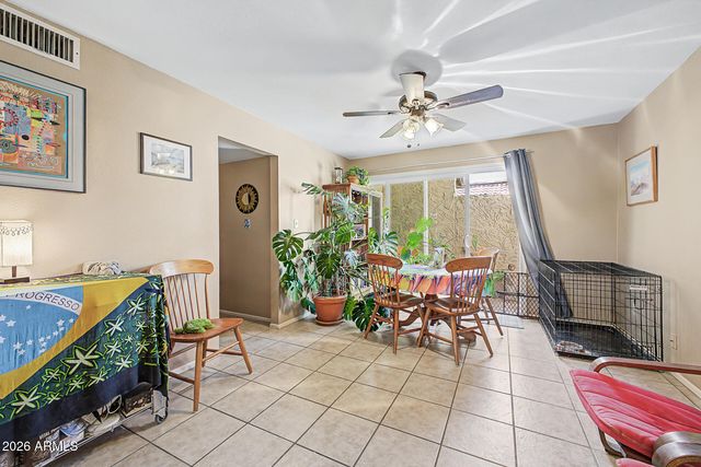 5221 E SAGUARO Circle, Phoenix, AZ 85044