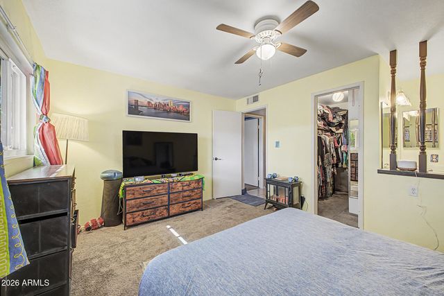 5221 E SAGUARO Circle, Phoenix, AZ 85044