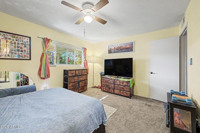 5221 E SAGUARO Circle, Phoenix, AZ 85044