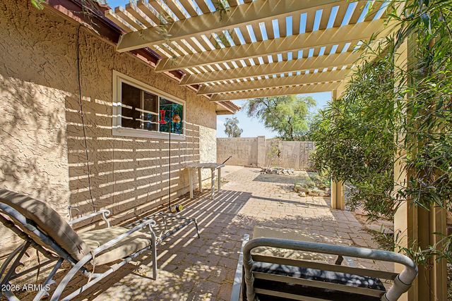 5221 E SAGUARO Circle, Phoenix, AZ 85044