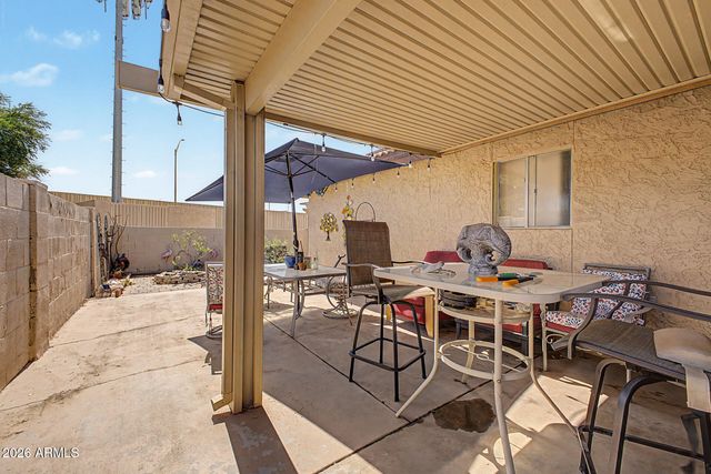 5221 E SAGUARO Circle, Phoenix, AZ 85044