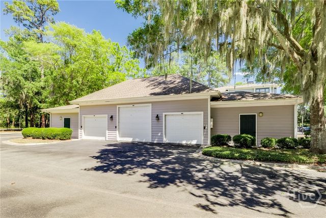 3334 Whitemarsh Way, Savannah, GA 31410