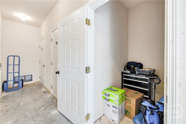 3334 Whitemarsh Way, Savannah, GA 31410
