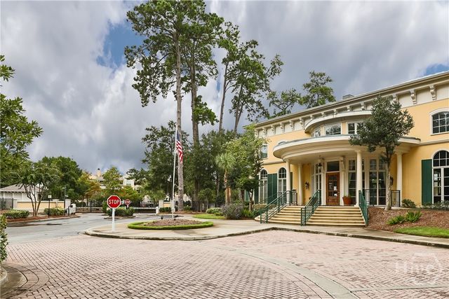 3334 Whitemarsh Way, Savannah, GA 31410