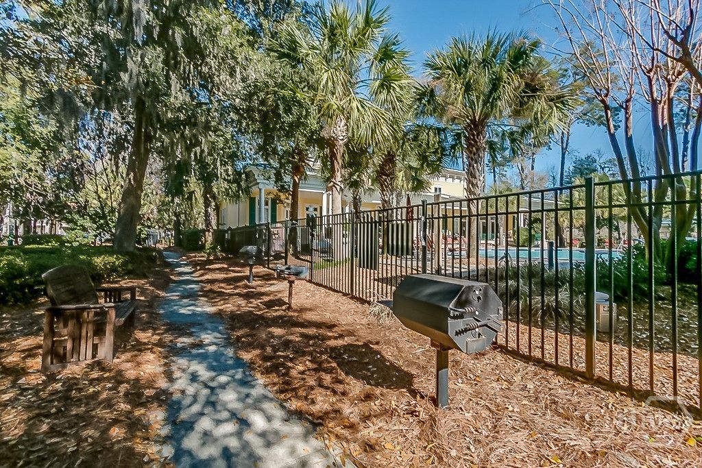 Image 36 of property listing at 3334 Whitemarsh Way, Savannah, GA 31410