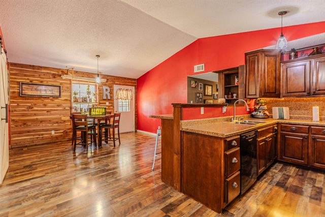 4100 Orion Dr, Paragould, AR 72450
