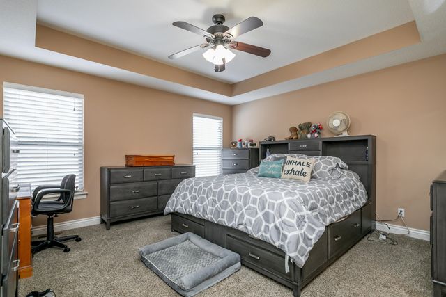 4601 MAPLE LEAF DR, Columbia, MO 65201