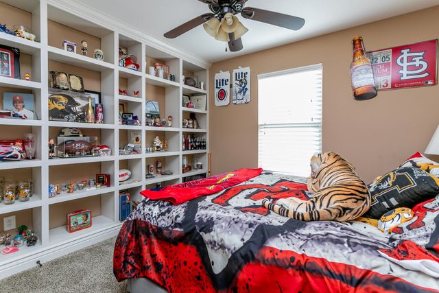 4601 MAPLE LEAF DR, Columbia, MO 65201