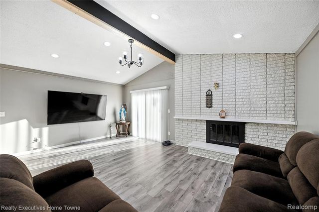 37011 Tricia Drive, Sterling Heights, MI 48310