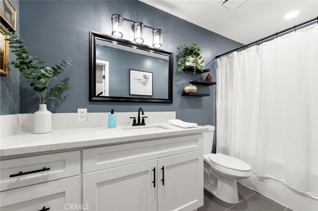 12640 Briarglen Loop D, Stanton, CA 90680