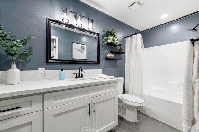 12640 Briarglen Loop D, Stanton, CA 90680