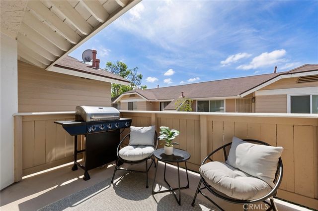 12640 Briarglen Loop D, Stanton, CA 90680