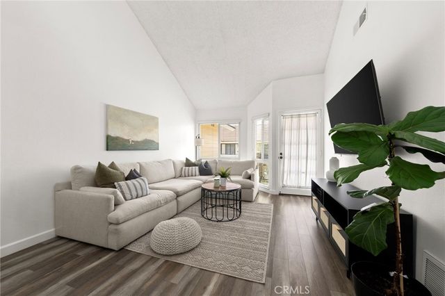 12640 Briarglen Loop D, Stanton, CA 90680