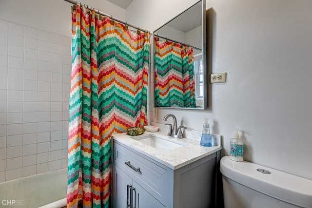 2832 N Mozart Street, Chicago, IL 60618