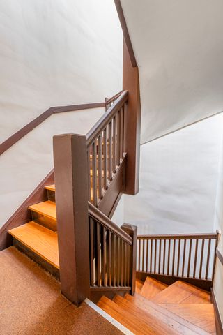 2832 N Mozart Street, Chicago, IL 60618