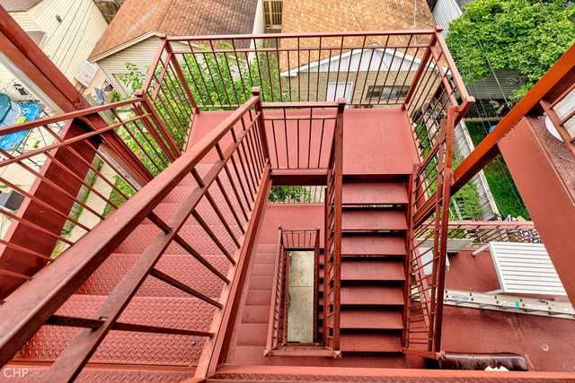 2832 N Mozart Street, Chicago, IL 60618