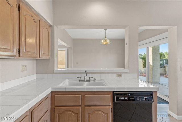 7900 Abalone Cove Drive, Las Vegas, NV 89128