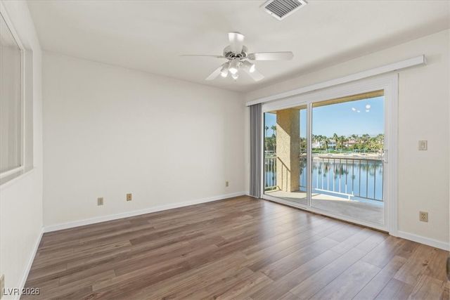 7900 Abalone Cove Drive, Las Vegas, NV 89128