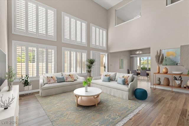 7900 Abalone Cove Drive, Las Vegas, NV 89128