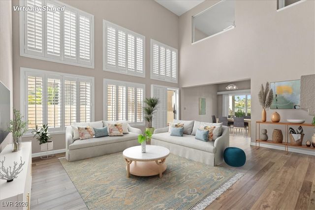 7900 Abalone Cove Drive, Las Vegas, NV 89128