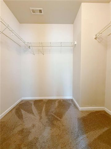 910 Walnut Woods Drive, Braselton, GA 30517