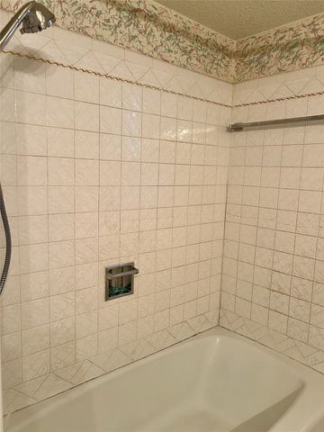 6115 Red Bird Court, Dallas, TX 75232