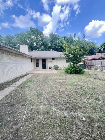 6115 Red Bird Court, Dallas, TX 75232