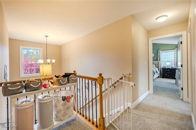 38694 Andrews Ridge Way, Willoughby, OH 44094