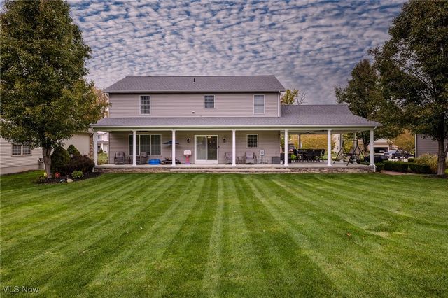 38694 Andrews Ridge Way, Willoughby, OH 44094